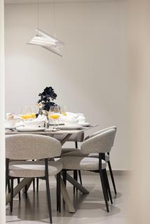 Modern 2BR Apartments near Dubai Mall, Downtown - 1