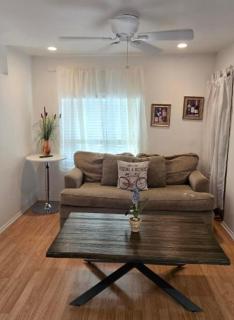 U4 - Cozy 1BR & 1BA Walkup APT in DT PHX with pkg - 8