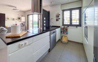 Stunning Home In Rojales - 6