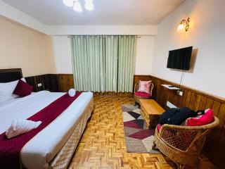 CCR Hotel Pelling - 7