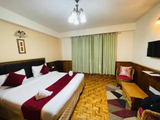 CCR Hotel Pelling - 3