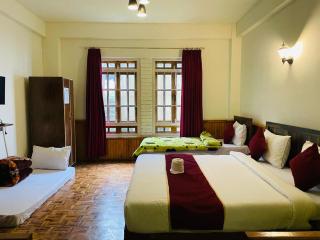 CCR Hotel Pelling - 2