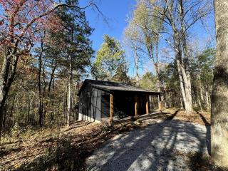 Lakefront Cabin with Fire Pit in Carbondale, Illinois - 5