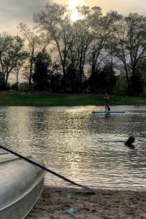 Outstanding Lakefront Cabin in Makanda, Illinois - 3