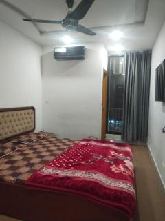 Silver Arc Plaza - 3