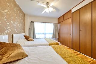 XS01 XROSS STAY Namba 1 難波 - 2