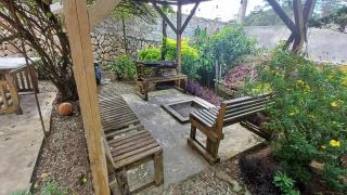 Cozy & Breezy Apartment in Baguio - 6