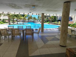 Apartamento em Condomínio Resort vizinho ao Beach Park - 3