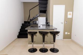 Loft com Smart Lock e Ar perto do Projeto Tamar - 1