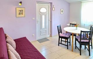 Amazing Apartment In Medulin With Wifi - 1