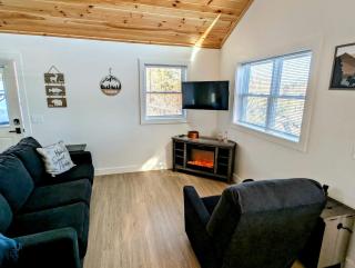 Scenic Lakeside Cabin with Fire Pit & Porch near Flanders Pond and Acadia Views in Sullivan, Maine - 1