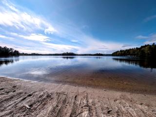 Peaceful Lakeside Cottage with Fire Pit & Acadia Views near Flanders Pond, Sullivan, Maine - 6