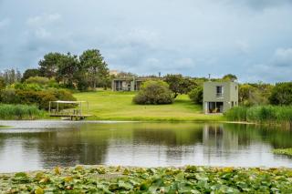 Casa Las Vistillas -La Pedrera- con lago privado a metros del Mar - 0