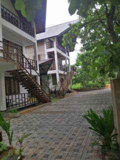 Malwathu Oya Forest Garden - 9