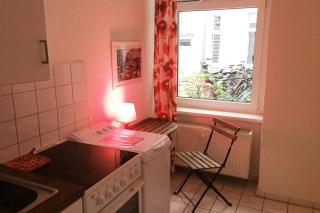 Gemütliche Zwei-Zimmer-Wohnung in bester Kiez-Lage - 2