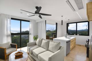 Heavenly View - 2 BDRM Oceanview Apartment - 0