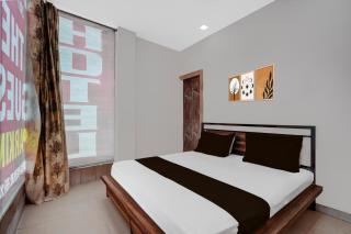 Hotel O Star city guest House - 7