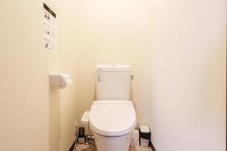 Jin no Kyo 606- 2-Min Walk to Kuromon Market - Family Suite with 2 Bedrooms - 2 Toilets & 1 Bathroom - Heated Living Room Floor - Near Dotonbori - 2