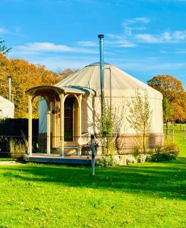 Magnolia Hoeve - Unieke Bestemming voor Paardenliefhebbers en Bijzondere Overnachtingen in de natuur - 8