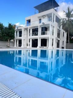 Serian Breeze Villa - 9