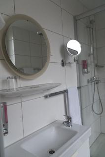 Stadt-gut-Hotel Rheinischer Hof - 4