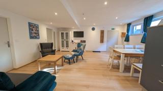 Zentrumsnahe, ruhige Souterrainwohnung AlBaggers - 0