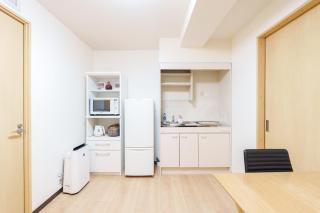 Rei no Kyo 601- 2-Min Walk to Kuromon Market - Family Suite with 2 Bedrooms - 2 Toilets & 1 Bathroom - Heated Living Room Floor - Near Dotonbori - 0