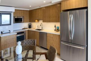 Mana Kai 304 - Renovated Oceanfront 2BR/2BA Condo, Split AC, Beach Access, Views - 7