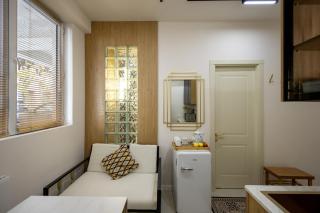 Chic Apartment By Rooms Hotel & Lolita - Ground FL - 4