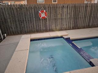 107 Pike on Oceanside - 1