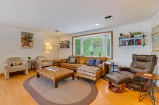 Breathtaking Sunsets Lake Huron Beachfront Escape - Alpena - 6