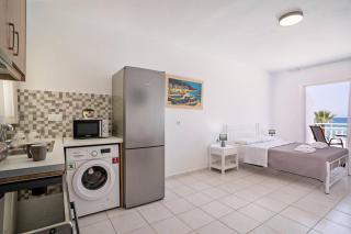 Azure Seaside Apts - 9