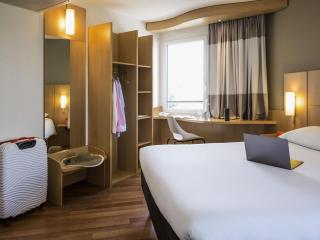 ibis Lausanne Crissier - Lausanne - 1