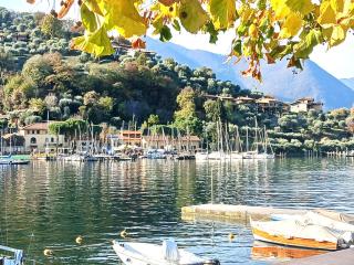 Heart of the lake - 4