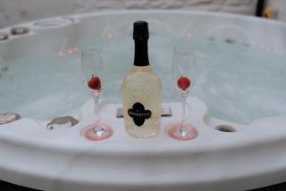 Marine Cottage 2 - With Private Hot Tub - 9