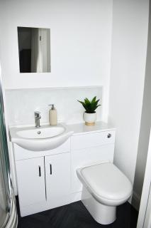 Perfect En-suite Newcastle! - 7