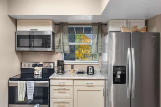 River Song - Condo for 4 - 4