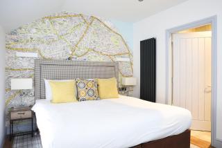 Cairn Hotel & Apartments - 9