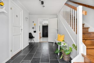 Feriehus med stort lekerom - 4