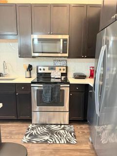 Charming 1-bedroom apartment in terrific Frisco next to Toyota Stadium with WiFi & fitness - 1