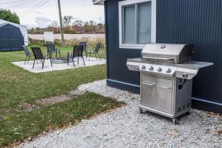 Modern 3-Bedroom Home with Lake Huron Beach Access - 2