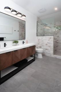 Modern 3-Bedroom Home with Lake Huron Beach Access - 1