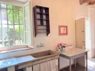 Historic Farmhouse Near Lucca In Tuscany - 8