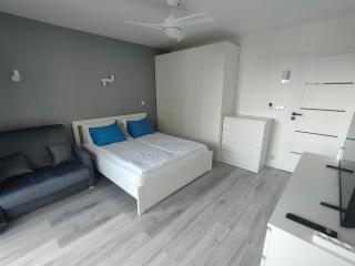 Apartament z 2 pokojami i balkonem Tauron Arena - 7