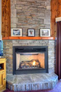 (A207) Loft Condominiums - 7