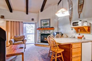 (A210) Loft Condominiums - 5