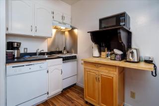 (B109) Studio Condominiums - 6