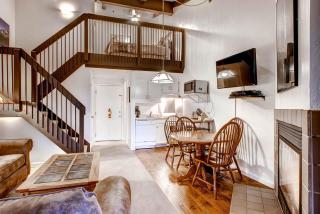 (B207) Loft Condominiums - 3