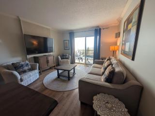 Rocky Mountain Condos by StayIn - 5