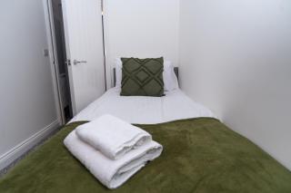 Beech House - With Parking - Telford - 1